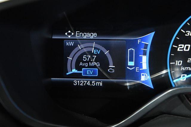 2016 Ford C-Max Energi SEL photo