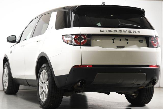 2016 Land Rover Discovery Sport HSE photo