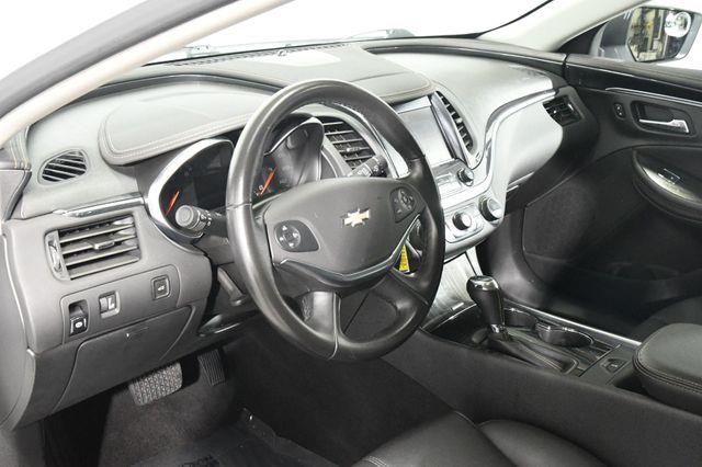 2017 Chevrolet Impala LT photo
