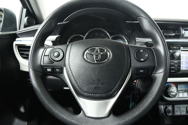 2016 Toyota Corolla LE photo