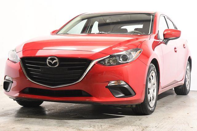 The 2016 Mazda Mazda3 i Sport photos