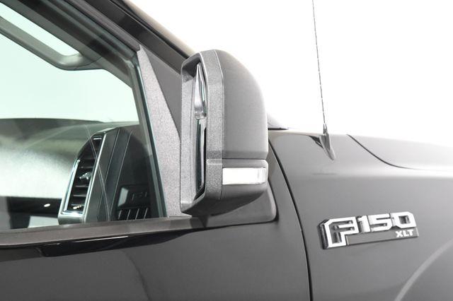 2016 Ford F-150 XLT w/ Heated Seats/ Sunroof / photo
