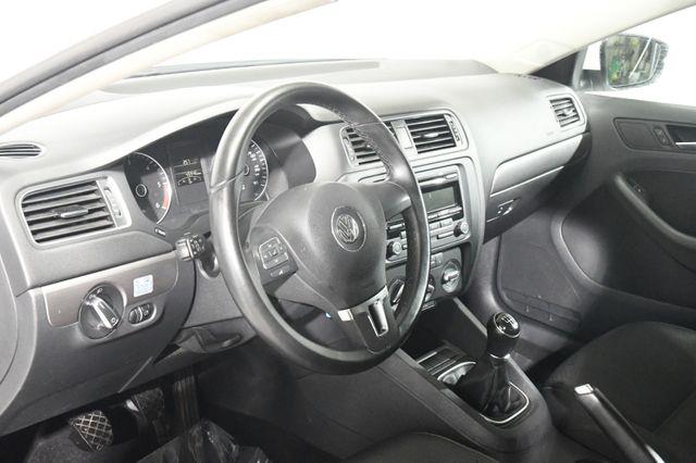 2013 Volkswagen Jetta TDI photo