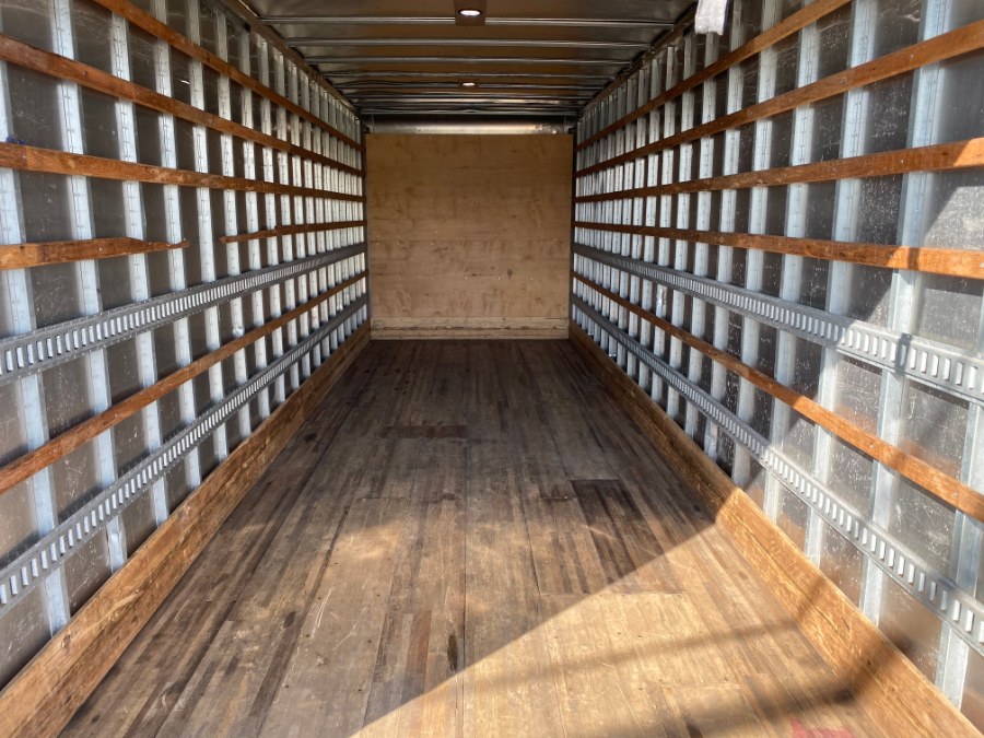 2016 Hino 268 Box Truck photo
