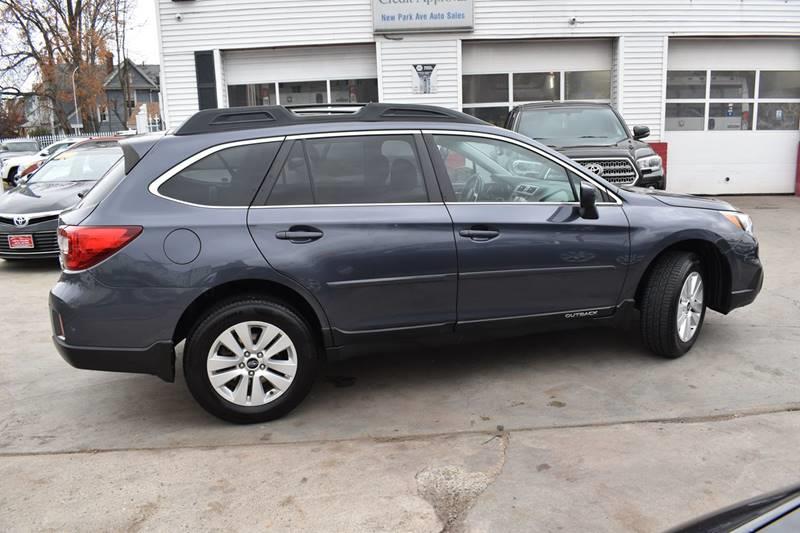 2015 Subaru Outback 2.5i Premium AWD 4dr Wagon photo