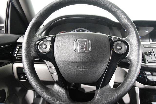 2017 Honda Accord LX photo