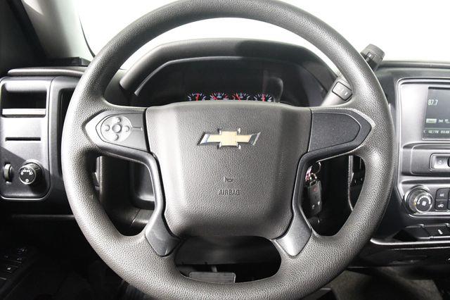2016 Chevrolet Silverado 1500 Custom photo