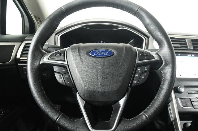 2017 Ford Fusion Energi SE photo