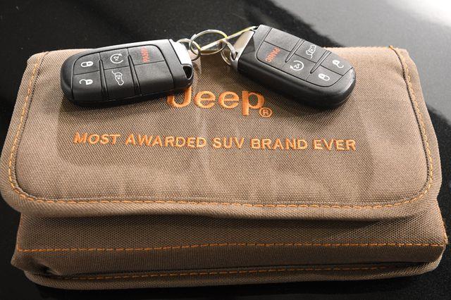 2016 Jeep Grand Cherokee Limited w/ Nav / Sunroof photo