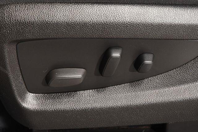 2016 GMC Sierra 1500 SLE Z-71 w/ Heated Seats photo