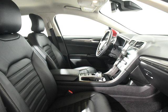 2017 Ford Fusion Energi SE w/ Navigation & Heated Seat photo
