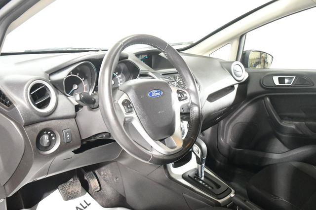 2016 Ford Fiesta SE w/ Heated Seats photo
