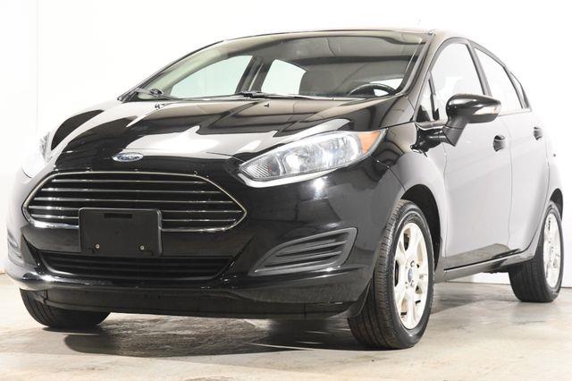 The 2016 Ford Fiesta SE w/ Heated Seats photos