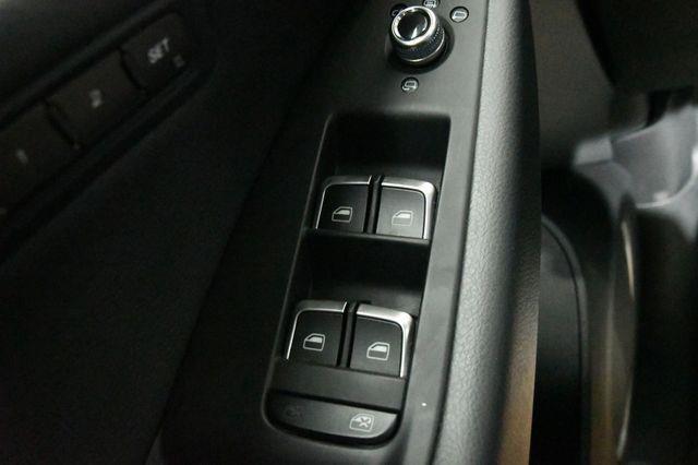 2017 Audi Q5 Premium Plus photo