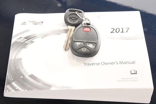 2017 Chevrolet Traverse LS photo