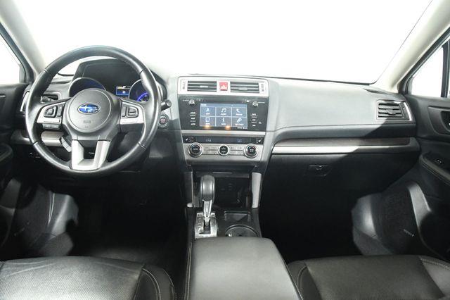 2016 Subaru Legacy 2.5i Limited w/ Eye Sight/ Nav photo