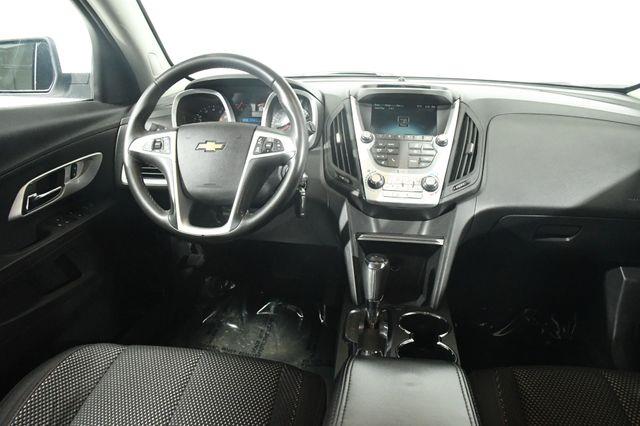 2017 Chevrolet Equinox LT photo