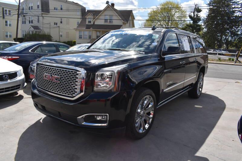 2016 GMC Yukon XL Denali 4x4 4dr SUV photo