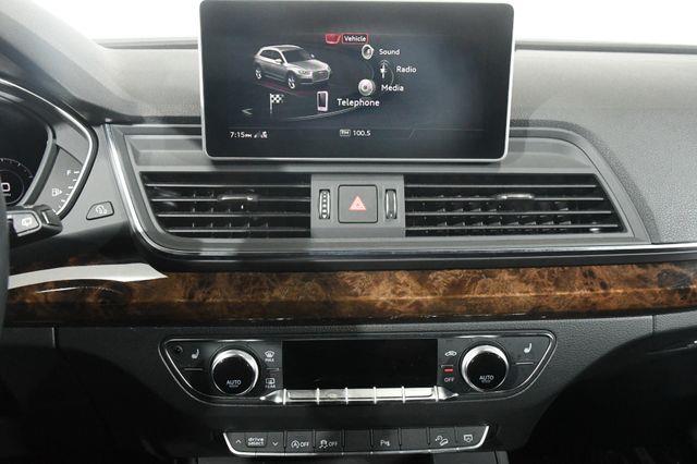 2018 Audi Q5 Premium Plus w/ Virtual Cockpi photo
