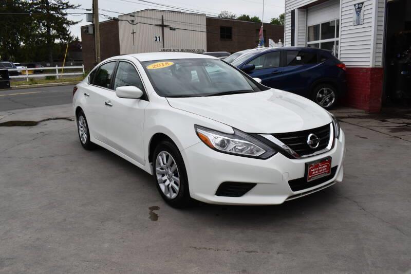 2018 Nissan Altima 2.5 SV Sedan photo