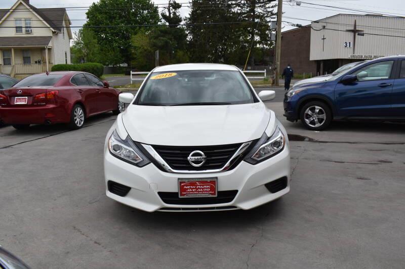 2018 Nissan Altima 2.5 SV Sedan photo