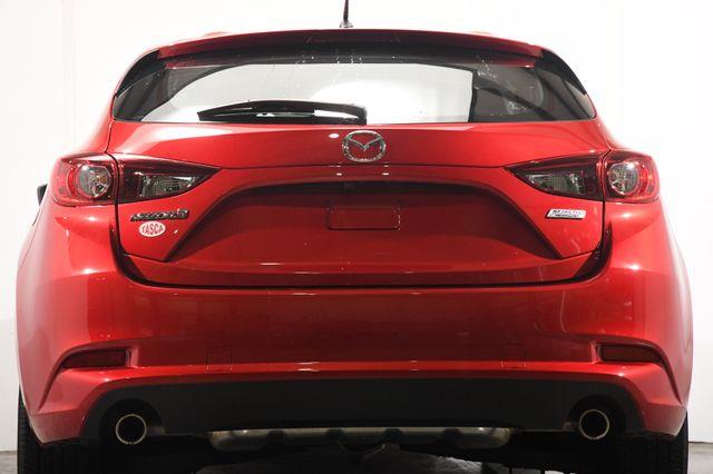 2017 Mazda MAZDA3 5-Door Sport photo