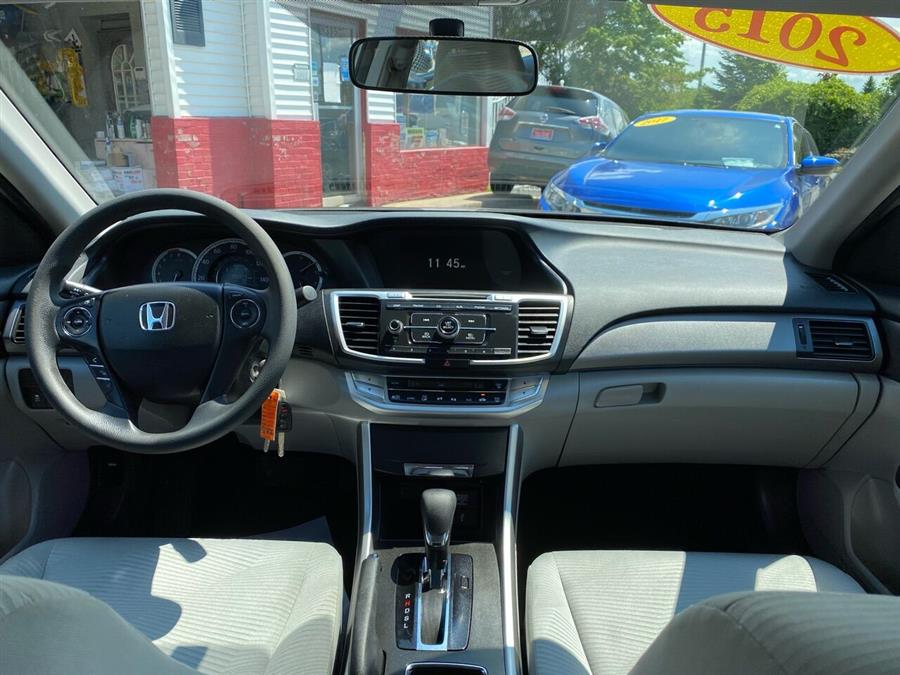 2015 Honda Accord LX 4dr Sedan CVT photo