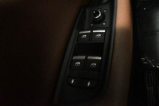 The 2017 Audi Q7 Premium Plus w/ Virtual Cockpi