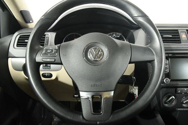2012 Volkswagen Jetta TDI photo