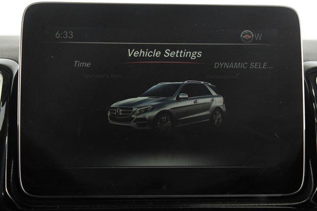2017 Mercedes-Benz Gle 350 W/ Blind Spot Safety Tech LEATHER photo