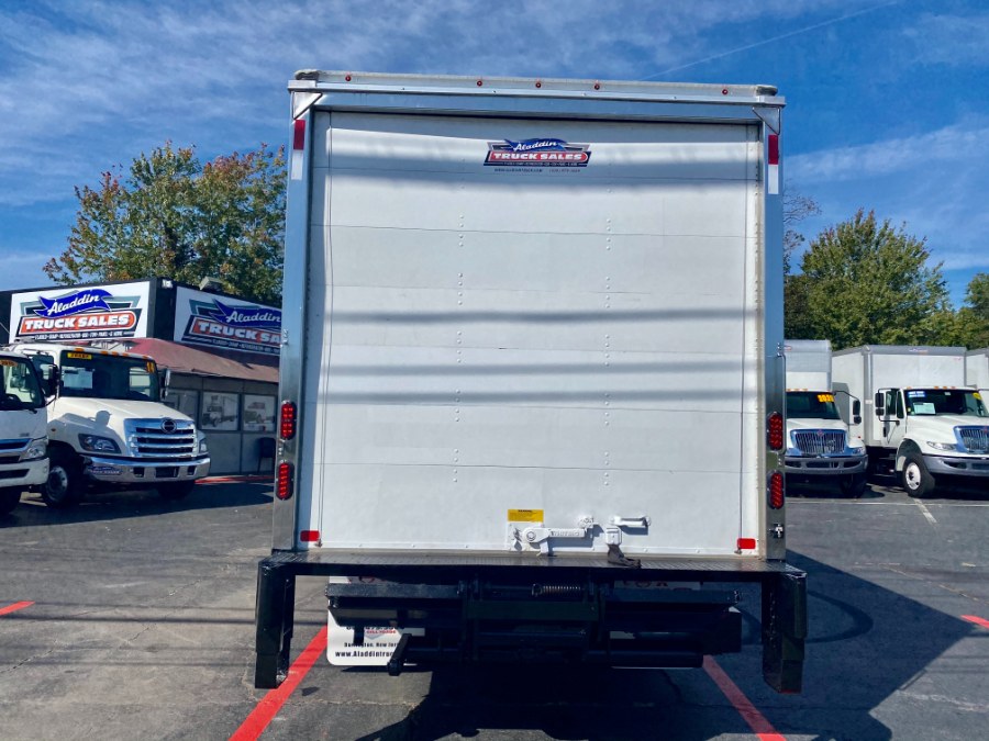 2019 Isuzu NPR HD Box Truck photo