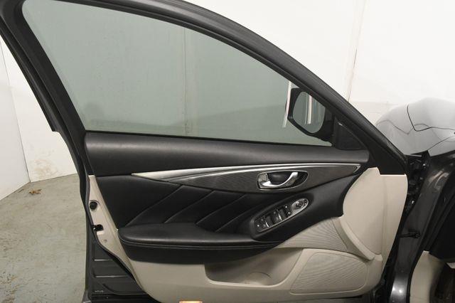 2015 Infiniti Q50 Premium w/ Nav/ Heated Seats photo