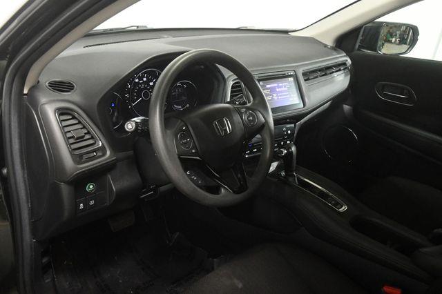 2017 Honda HR-V EX photo
