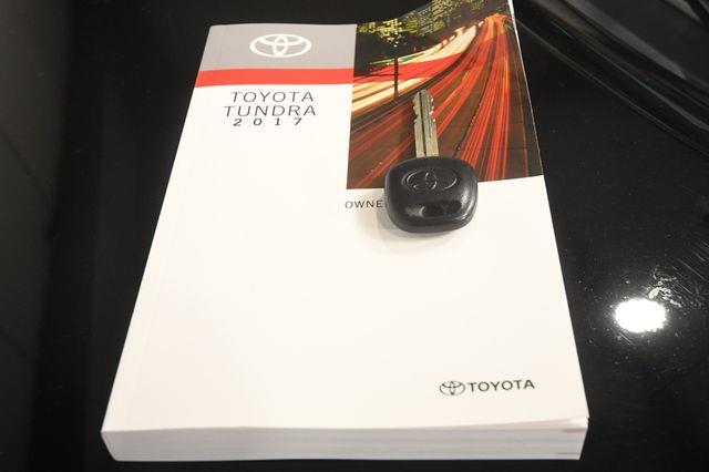 2017 Toyota Tundra Limited Crewmax photo