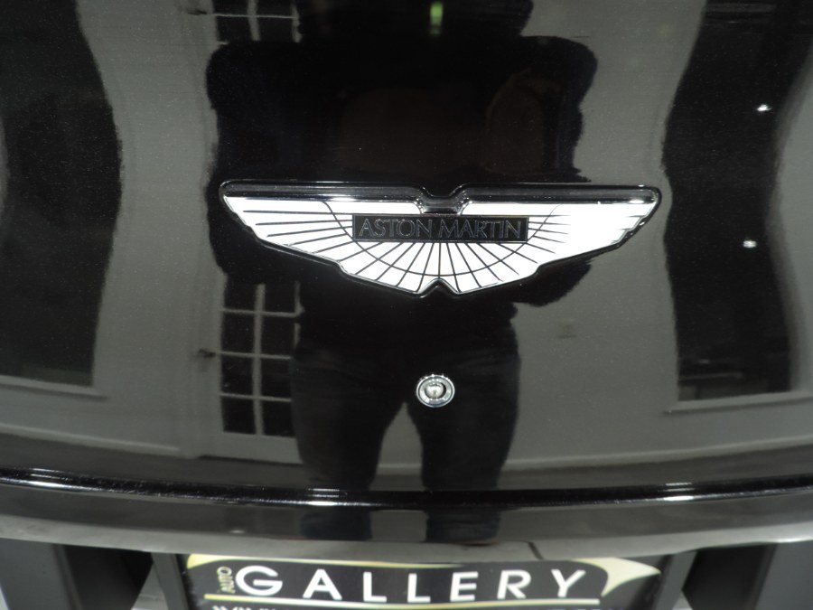 2014 Aston Martin Vanquish photo