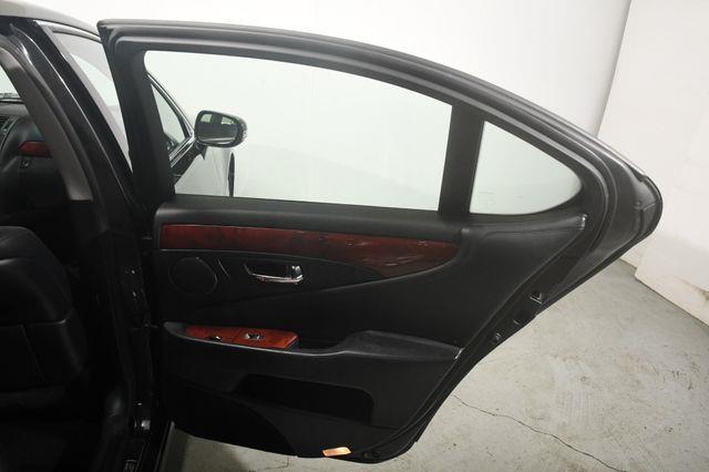 2011 Lexus LS 460 photo