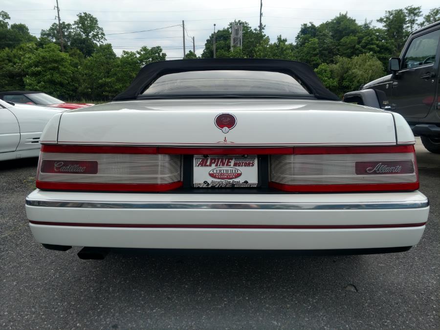 1990 Cadillac Allante photo