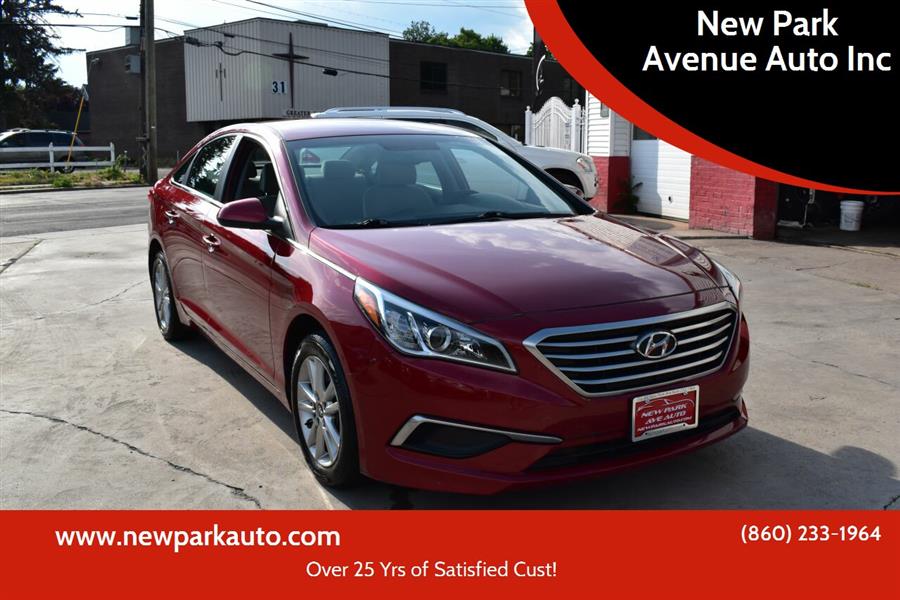 2016 Hyundai Sonata Base 4dr Sedan photo