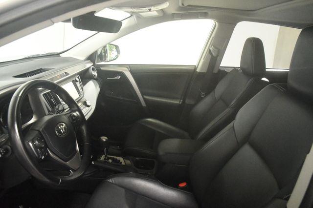 2016 Toyota RAV4 Hybrid Limited w/ Safety Tech photo