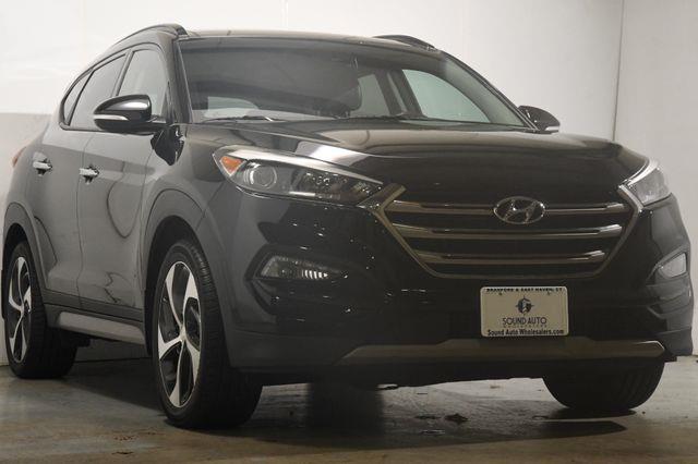 2017 Hyundai Tucson Limited w/ Ultimate Package photo