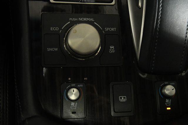 2016 Lexus LS 460 photo