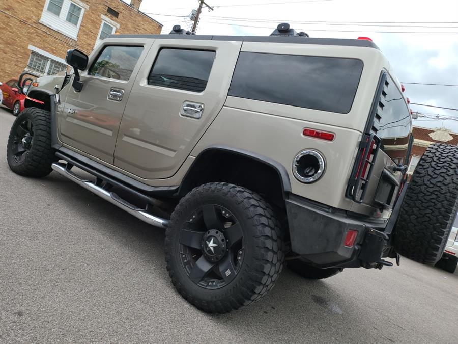 The 2005 HUMMER H2