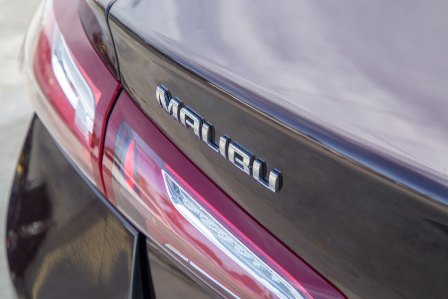 2021 CHEVROLET Malibu Sedan - $19,995
