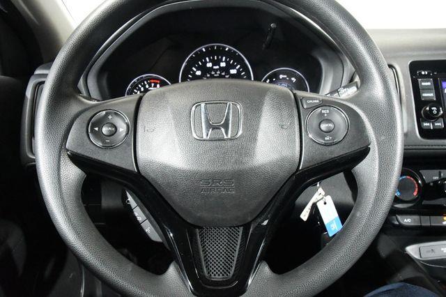 2017 Honda HR-V LX photo