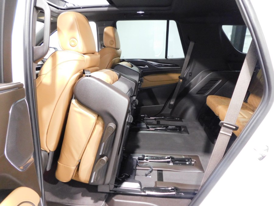 2023 Cadillac Escalade 4WD 4dr Premium Luxury photo