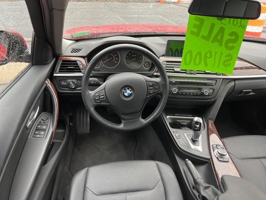 The 2013 BMW MDX 328i xDrive