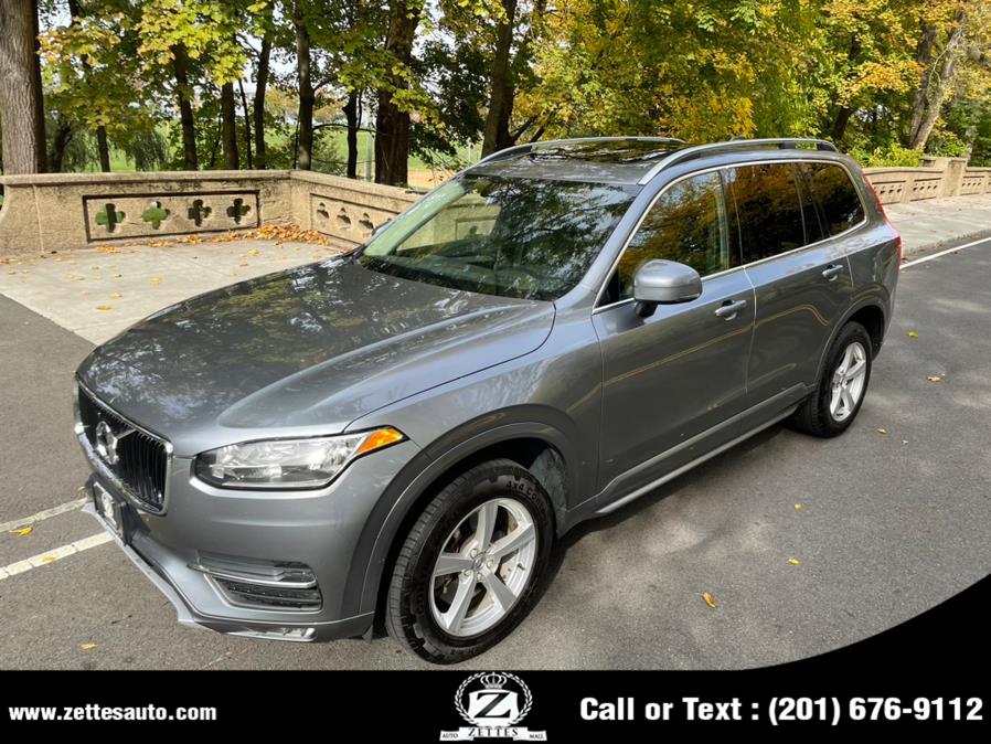 The 2016 Volvo XC90 AWD 4dr T5 Momentum