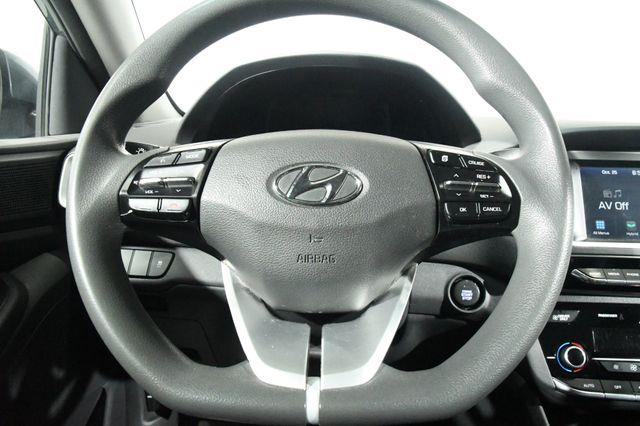 2019 Hyundai IONIQ Hybrid Fwd photo