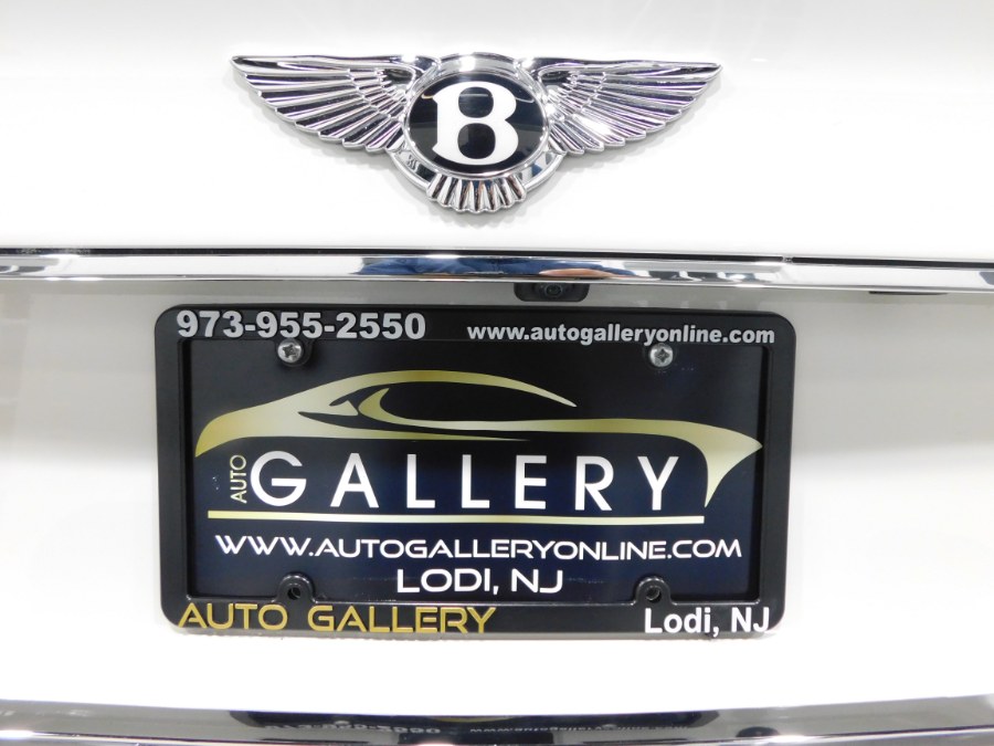 2018 Bentley Bentayga W12 Signature AWD photo