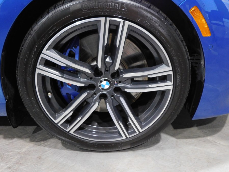 2020 BMW 8-Series 840i xDrive Coupe photo